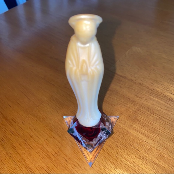 Bircraft Plastic Praying Madonna Lucite Base Hand Carved Red Rose handcrafted - Picture 11 of 12